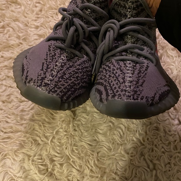 Yeezy Boost 350 V2 - Picture 5 of 8